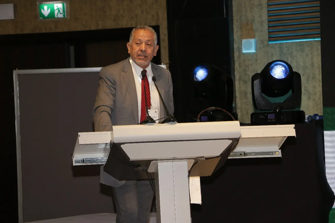 خبراء في ورشة مكافحة التصحر بالرياض