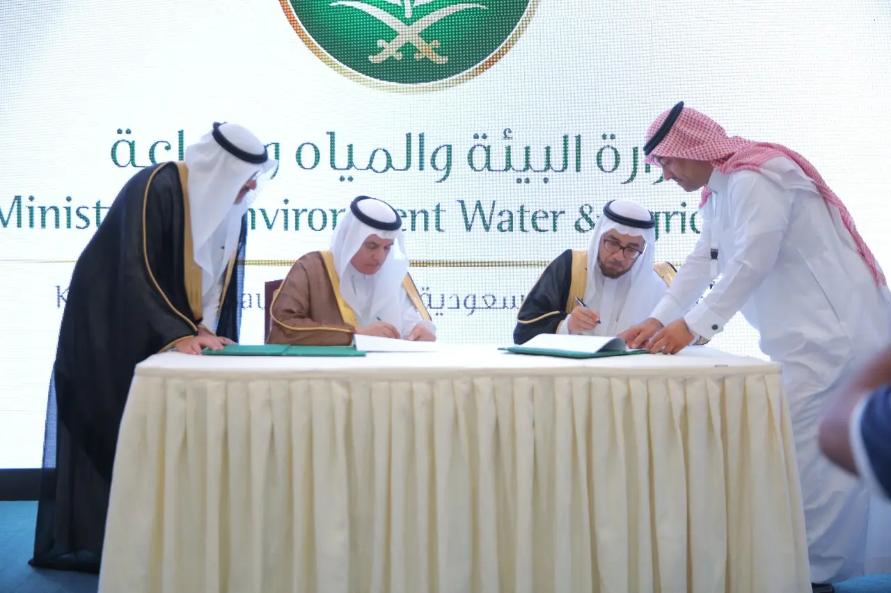 معالي الوزير الفضلي يفتتح المعرض السعودي الزراعي 37 ويدشن علامة التمور السعودية