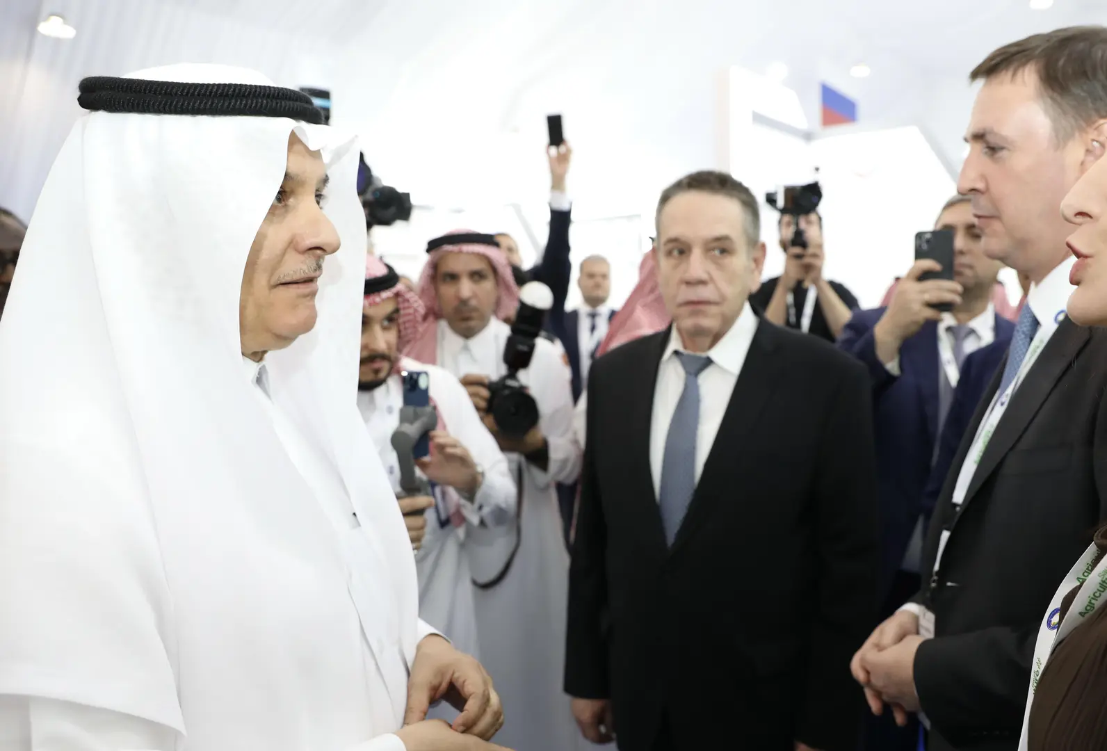 افتتح وزير البيئة والمياه والزراعة المعرض الزراعي السعودي 2022،