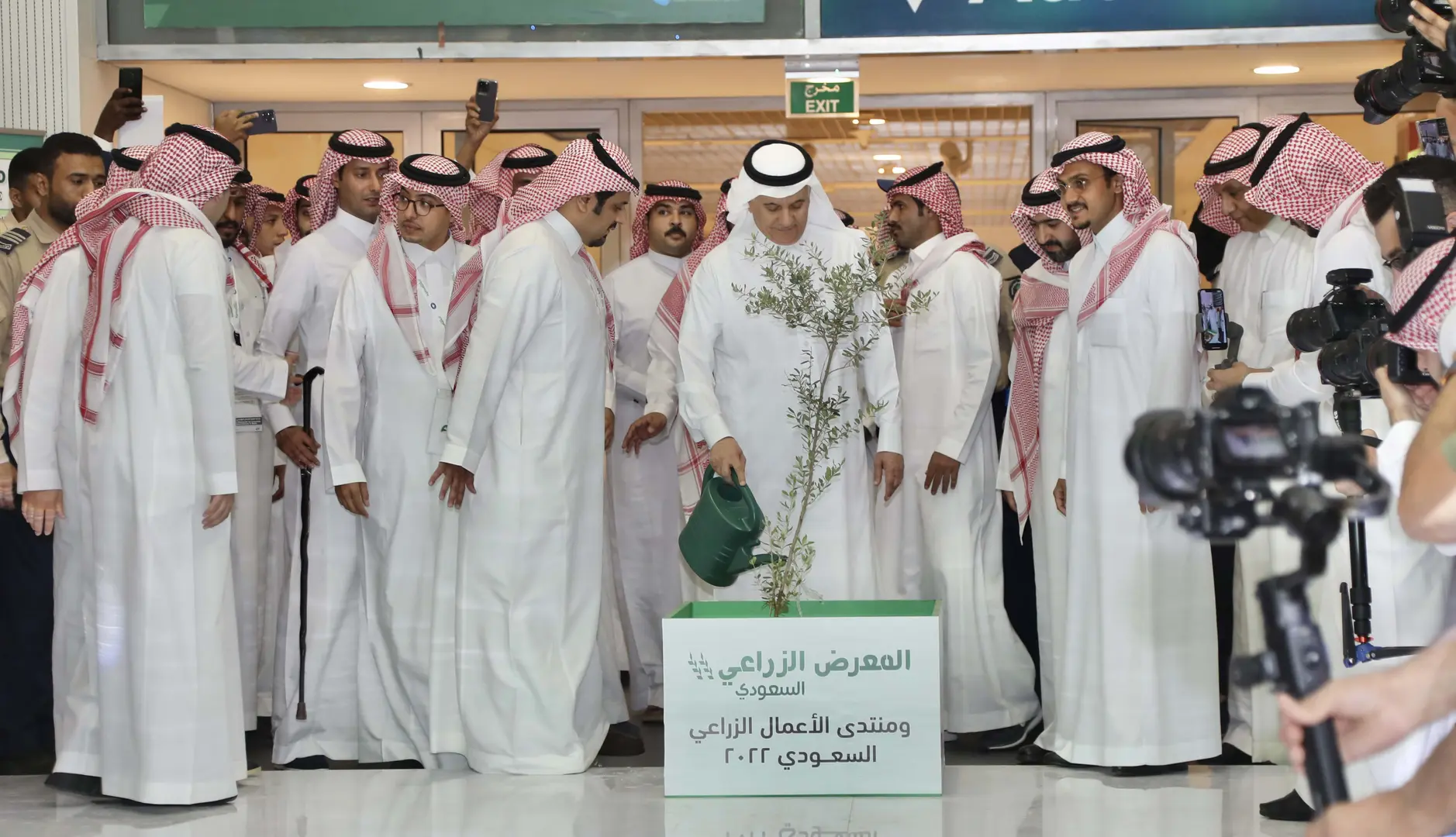 افتتح وزير البيئة والمياه والزراعة المعرض الزراعي السعودي 2022،
