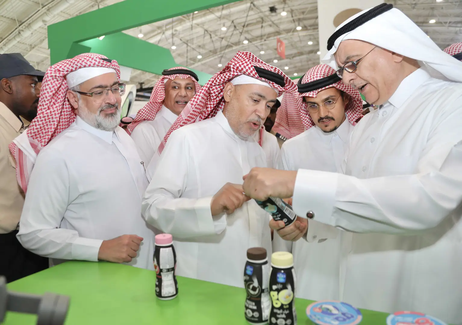 افتتح وزير البيئة والمياه والزراعة المعرض الزراعي السعودي 2022،