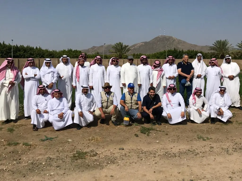 البيئة تواصل جهودها للحدِّ من خطر آفة دودة الحشد الخريفية ومنع انتقالها للمملكة 3.jpg